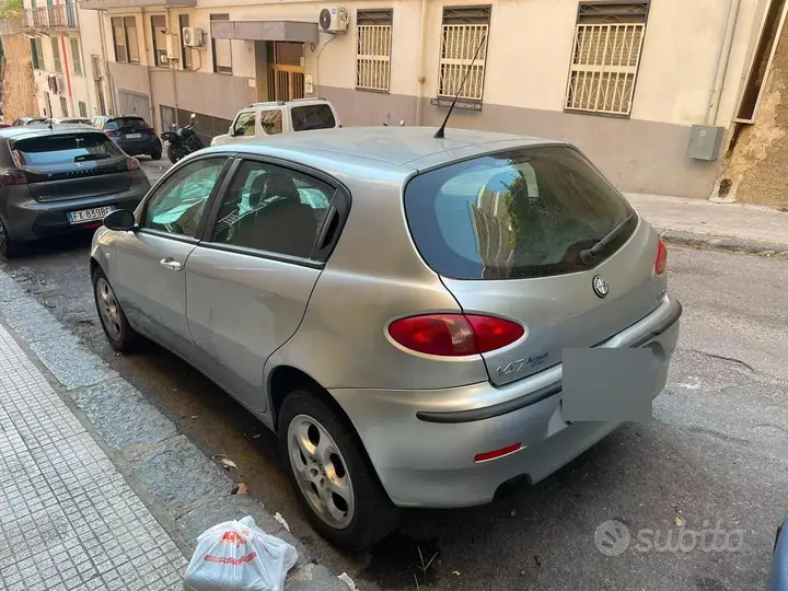 Alfa Romeo 147