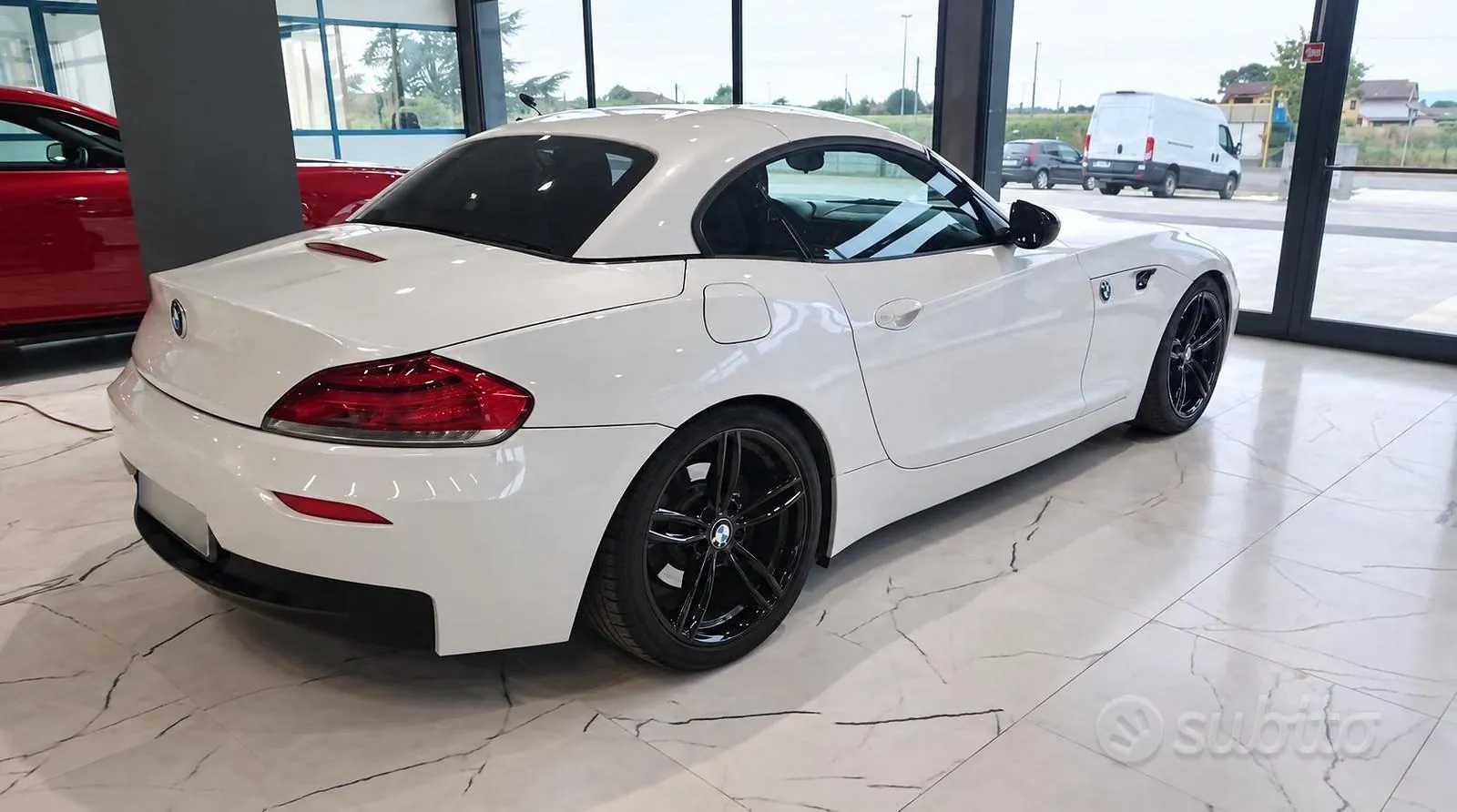 BMW Z4 2010 photo 5