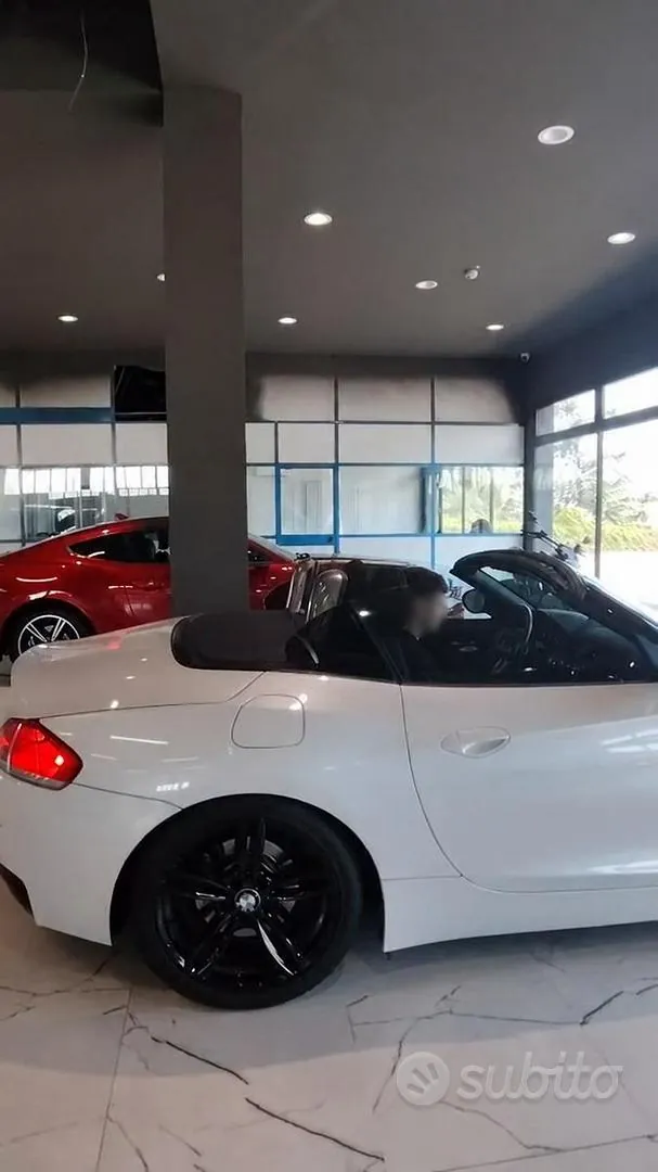 BMW Z4 2010 photo 4