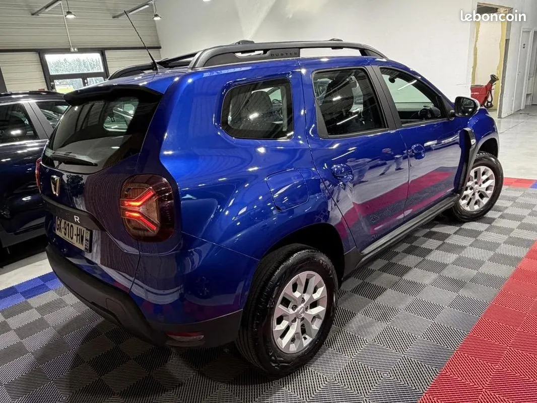 Dacia Duster 2022 photo 3