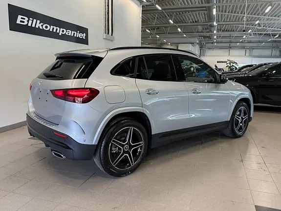 Mercedes-Benz Gla250 E 2027 photo 3
