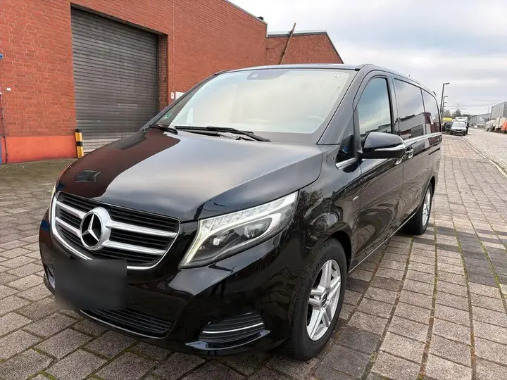 Mercedes-Benz V-Class