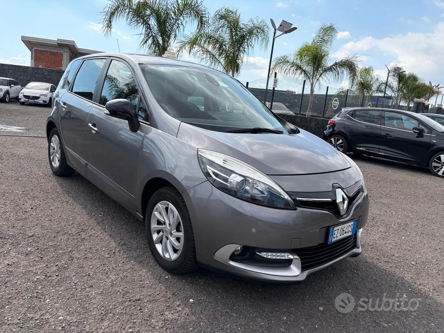 Renault Scenic 2015 photo 3