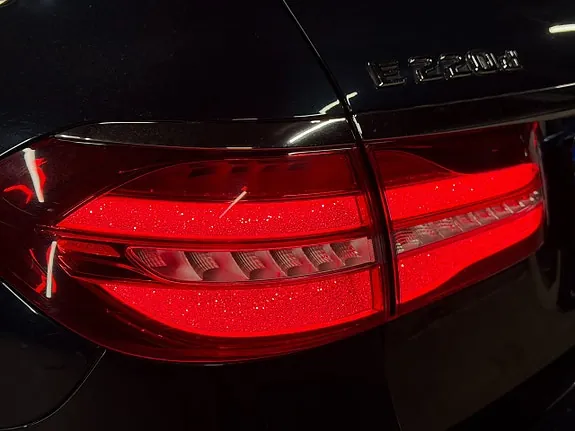 Mercedes-Benz E-Class 2017 photo 4