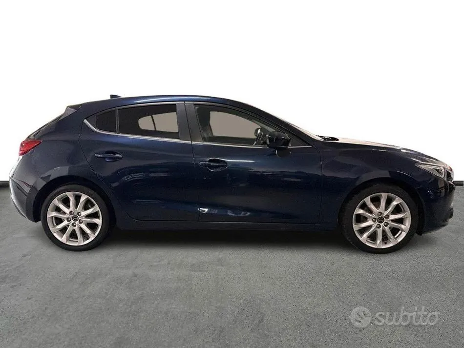 Mazda 3 2016 photo 3