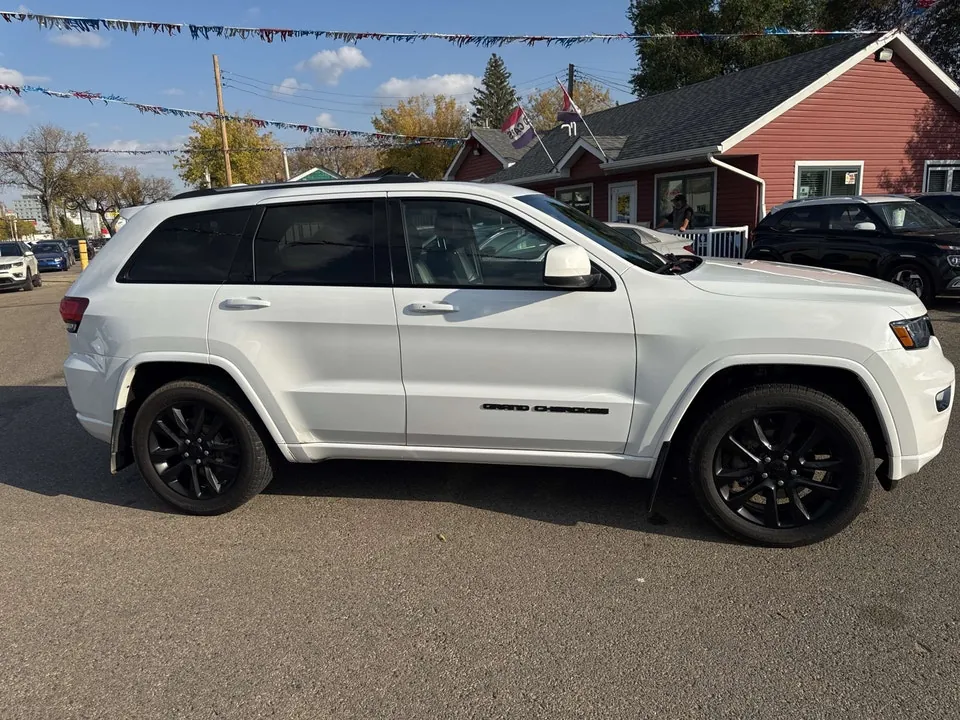 Jeep Grand Cherokee 2020 photo 4