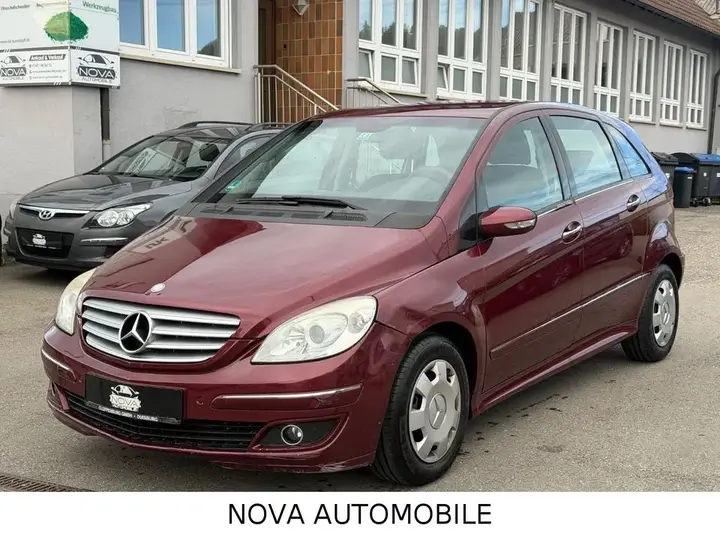 Mercedes-Benz B 170