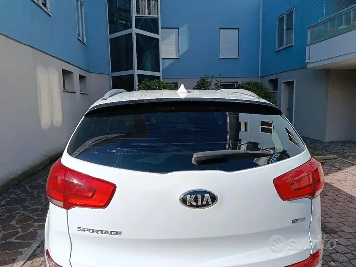 Kia Sportage 2015 photo 5