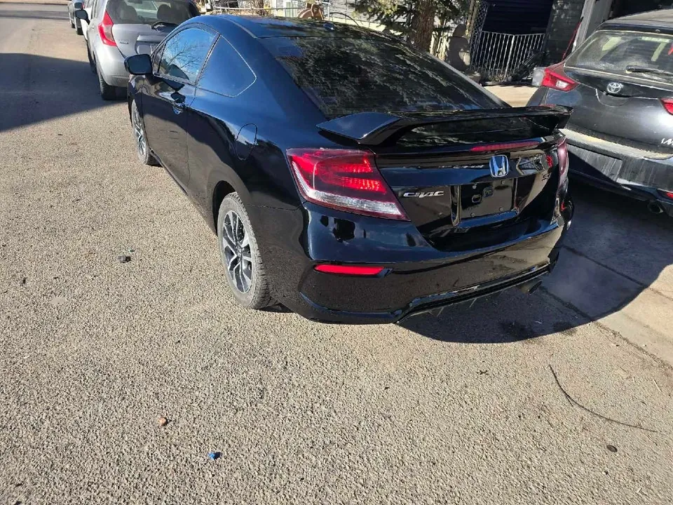 Honda Civic 2015 photo 2
