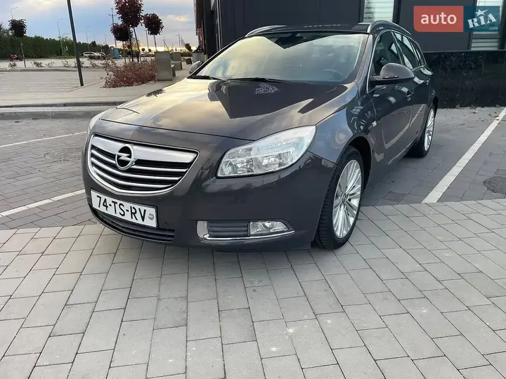 Opel Insignia 2012 photo 2