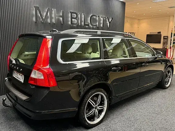 Volvo V70 2012 photo 5