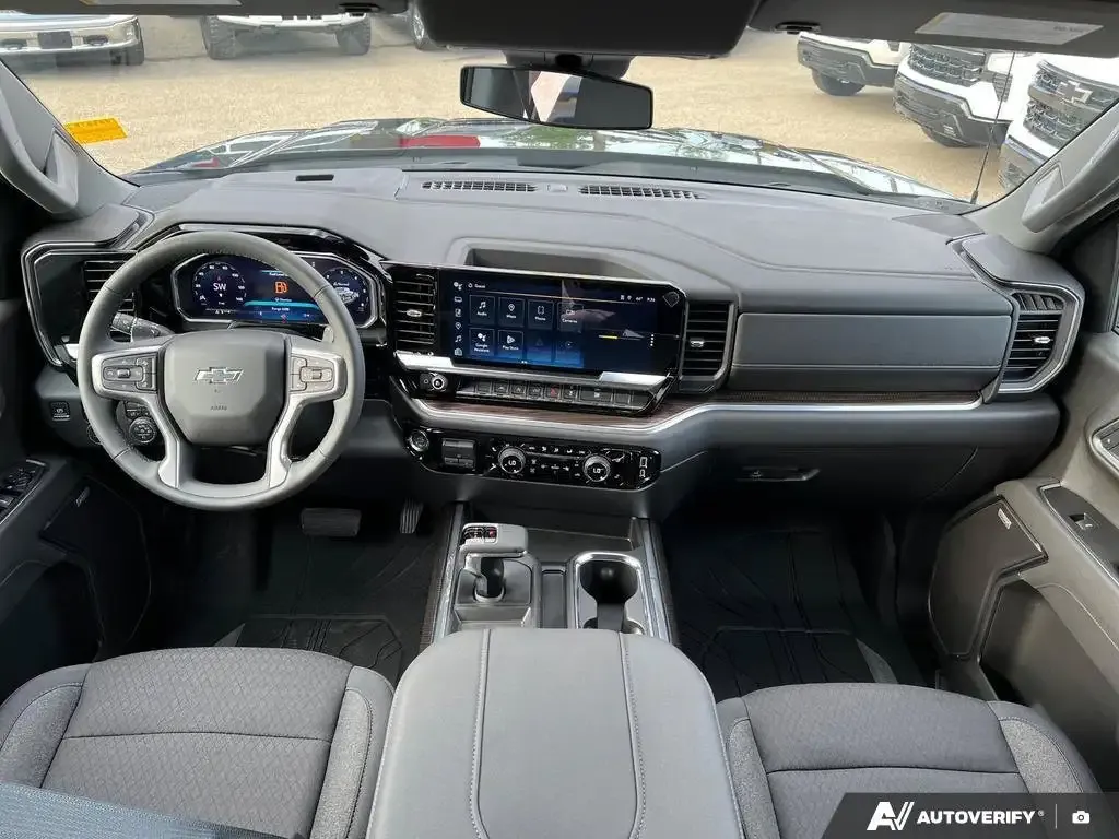 Chevrolet Silverado 1500 2026 photo 4