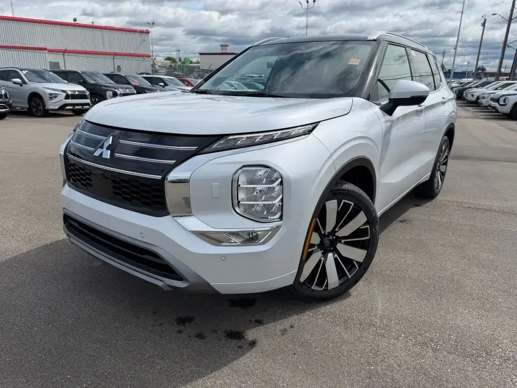 Mitsubishi Outlander 2026 photo 2