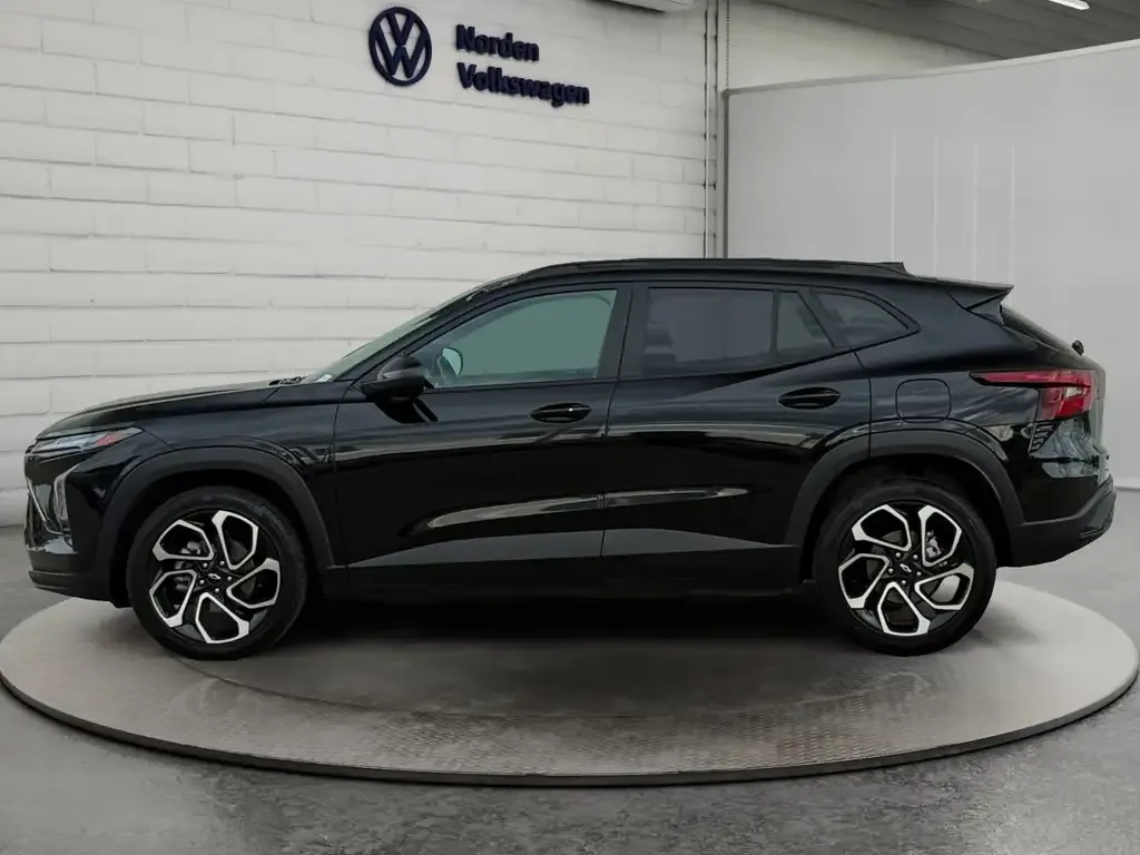 Chevrolet Trax 2024 photo 2