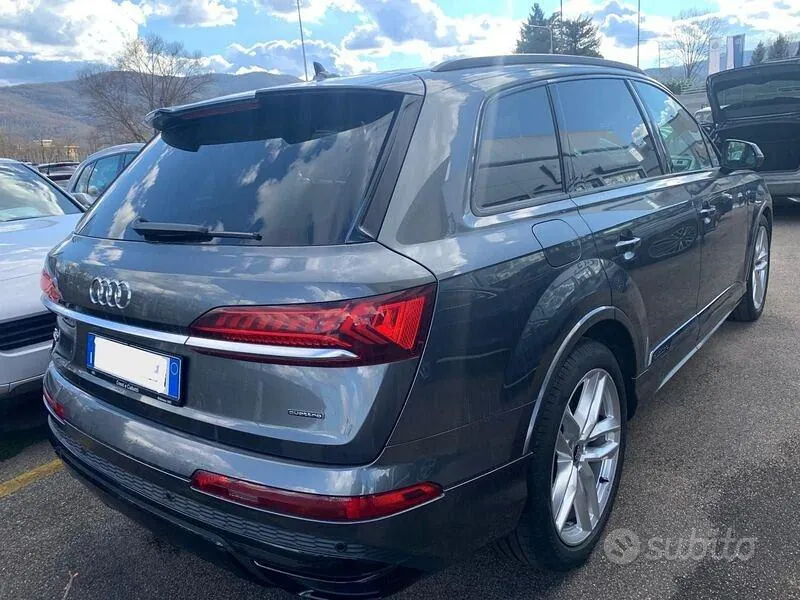 Audi Q7 2020 photo 4