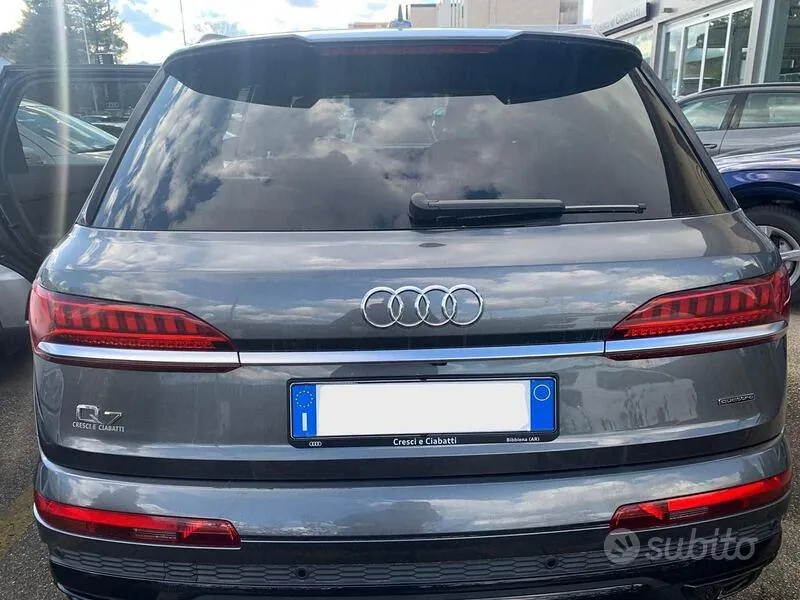 Audi Q7 2020 photo 3