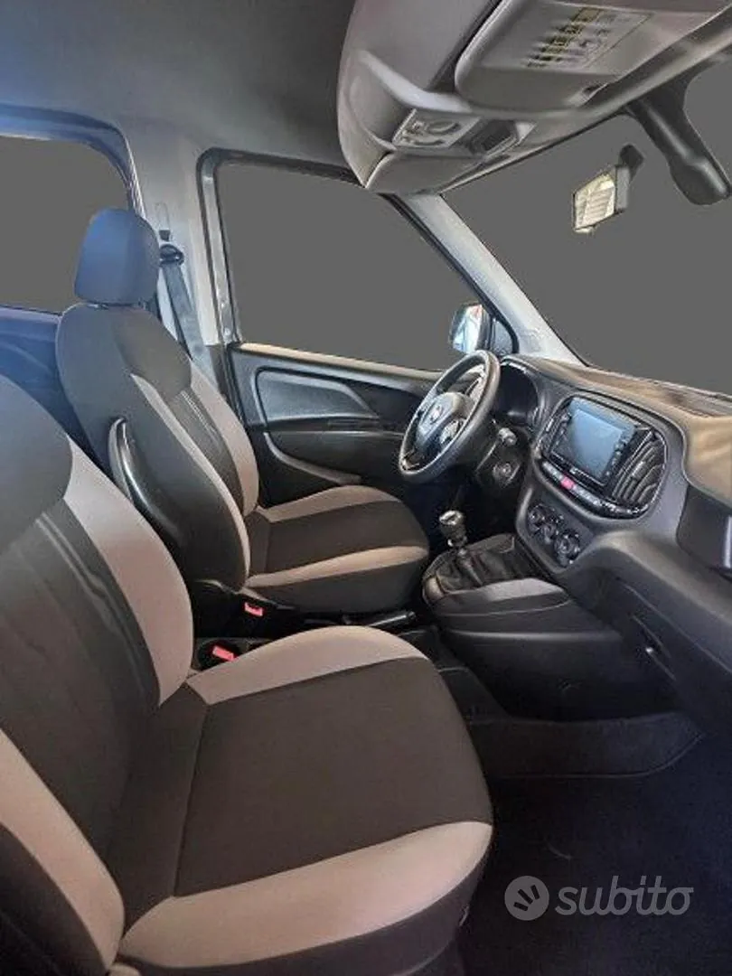 Fiat Doblò 2021 photo 2