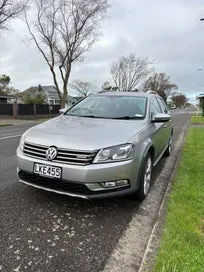 Volkswagen Passat 2014 photo 2