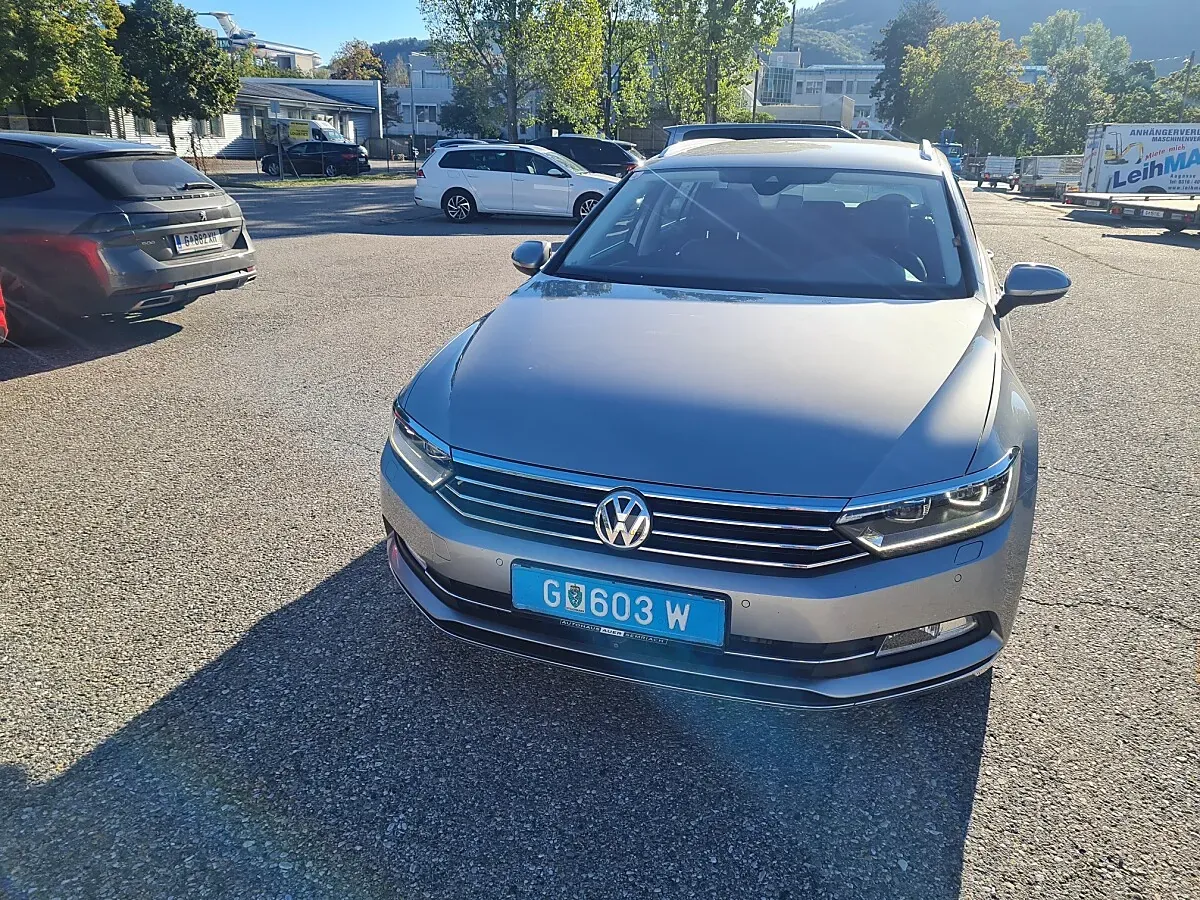 Volkswagen Passat 2015 photo 2