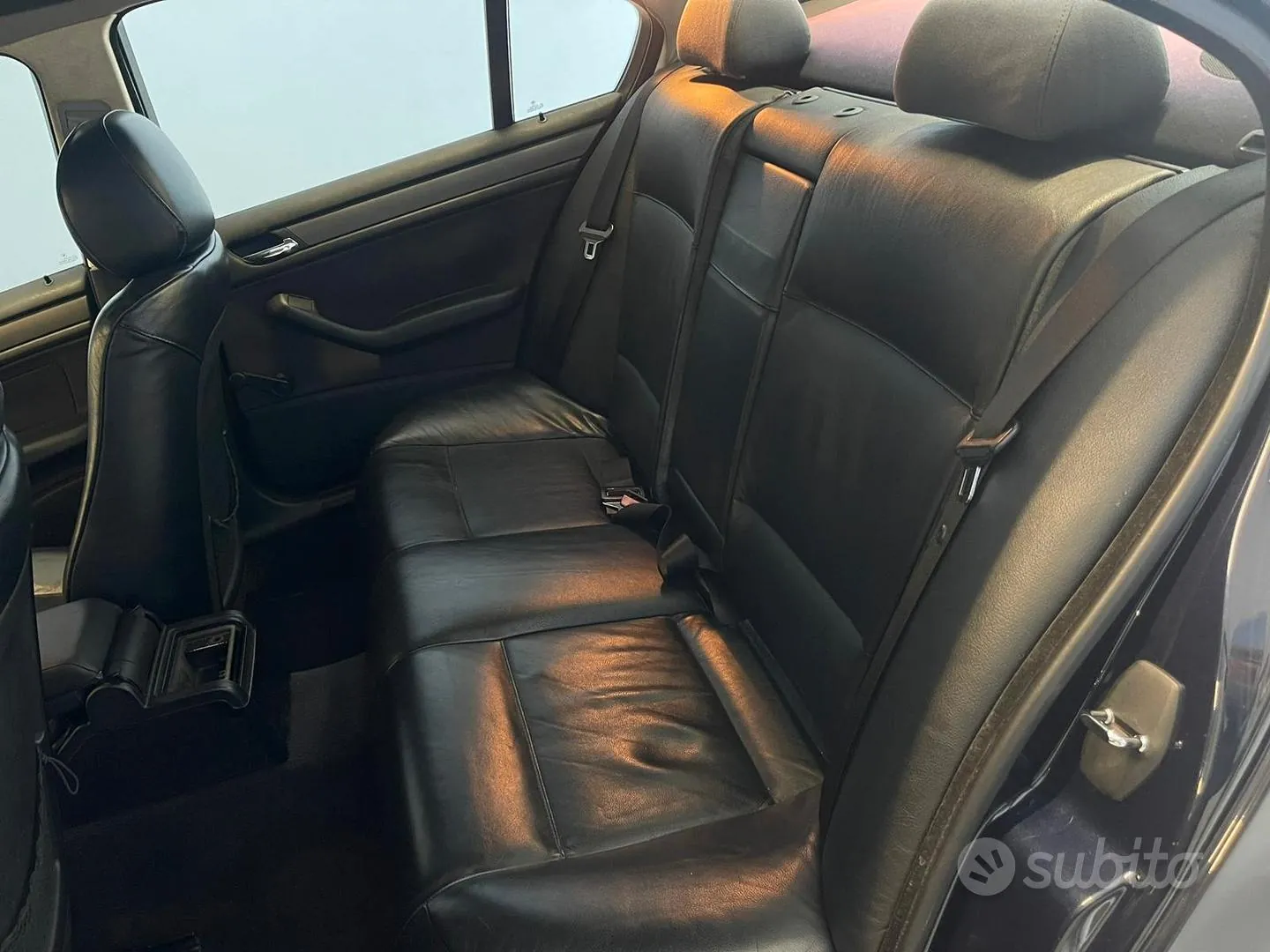 BMW 3 Series 2003 photo 4