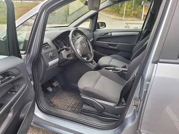 Opel Zafira 2007 photo 5
