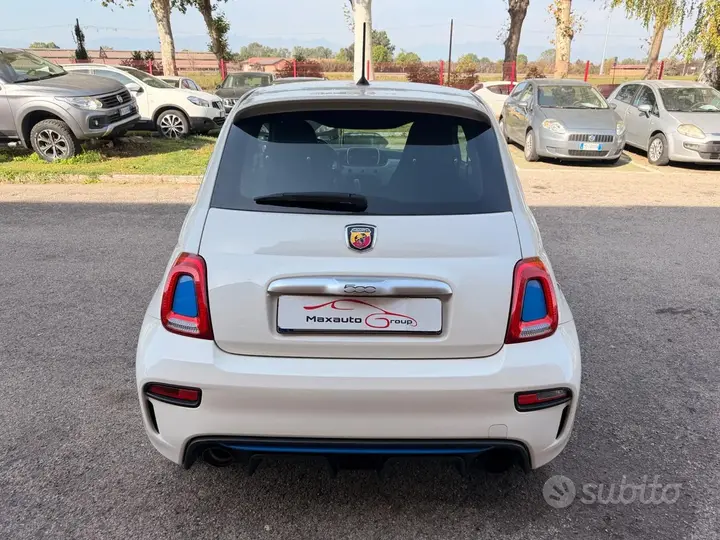 Abarth 595 2018 photo 4