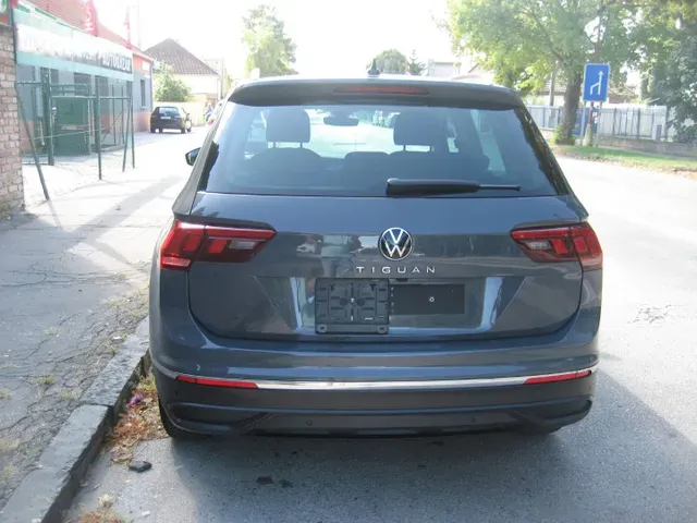 Volkswagen Tiguan 2022 photo 3
