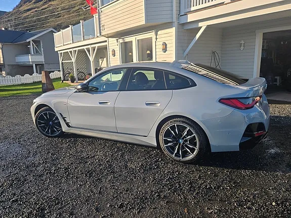 BMW I4 2022 photo 4