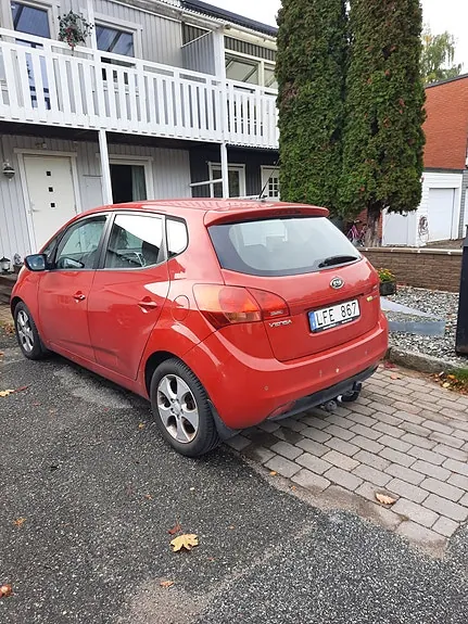 Kia Venga 2011 photo 3
