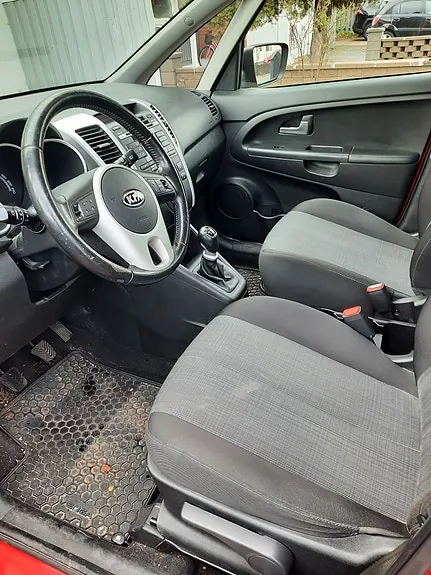 Kia Venga 2011 photo 4