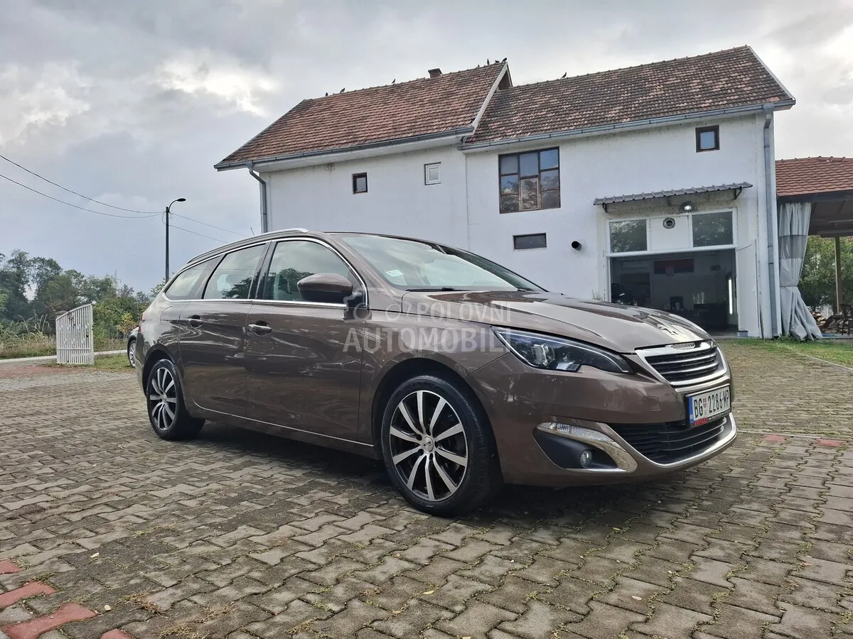 Peugeot 308 2015 photo 3