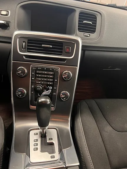 Volvo V60 2012 photo 4
