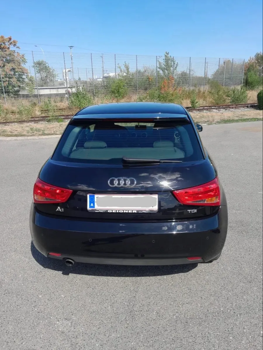 Audi A1 2013 photo 3