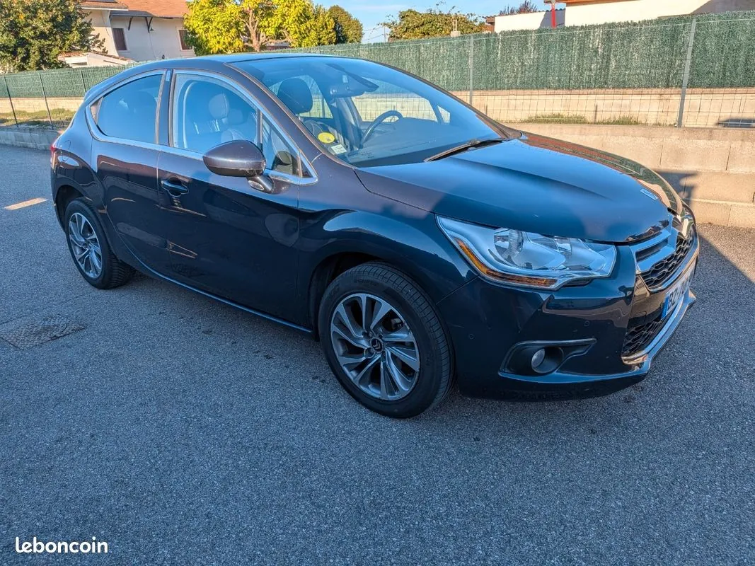 Citroen Ds4 2011 photo 2