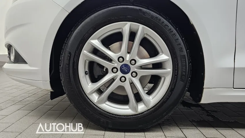 Ford Mondeo 2015 photo 5