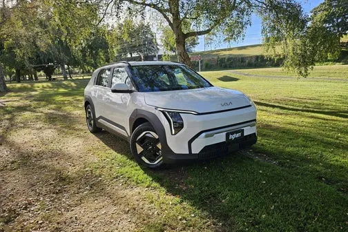 Kia Ev3