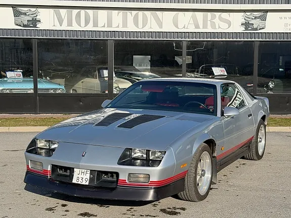 Chevrolet Camaro 1987 photo 2