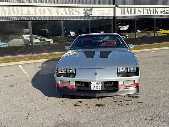 Chevrolet Camaro 1987 photo 3