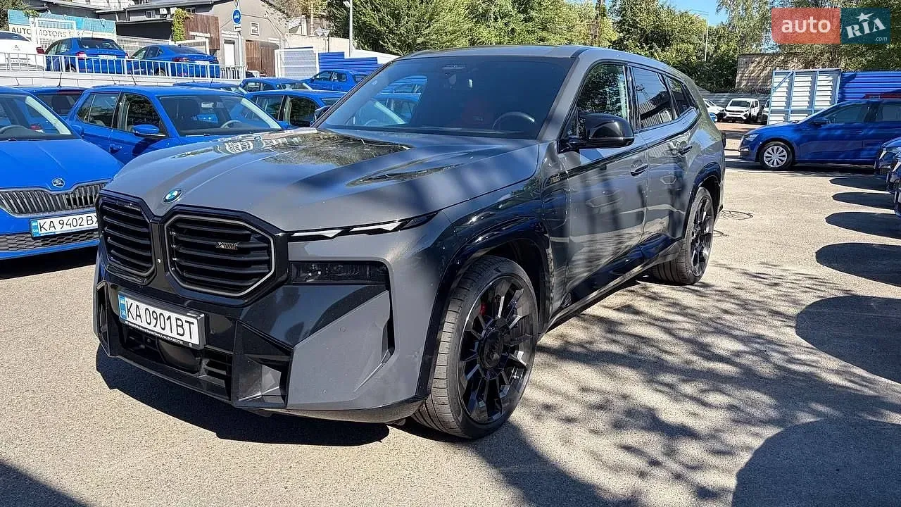 BMW Xm