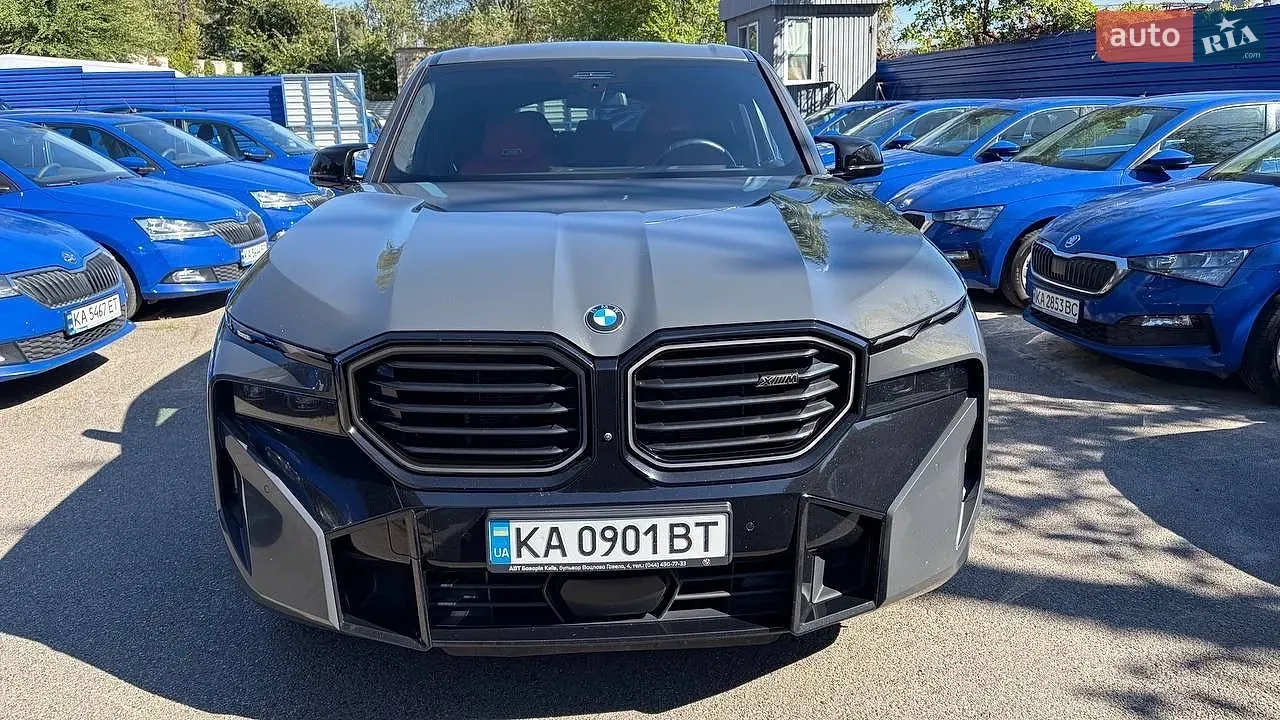 BMW Xm 2023 photo 3