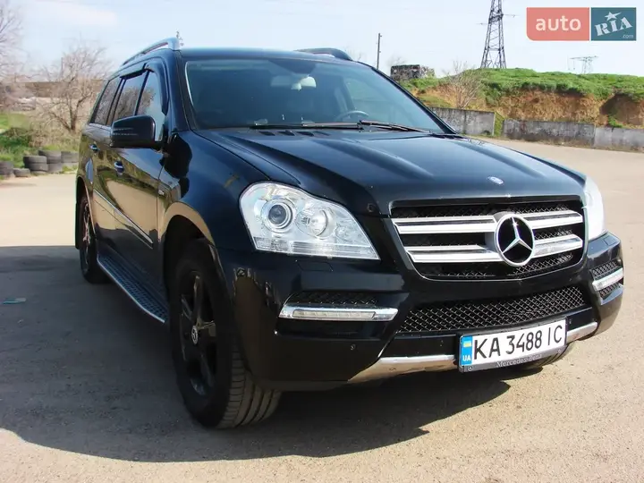 Mercedes-Benz Gl-Class 2012 photo 2