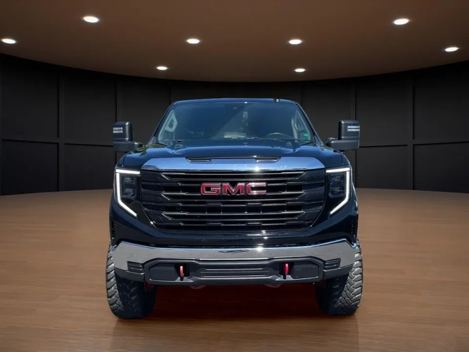 GMC Sierra 1500 2024 photo 2