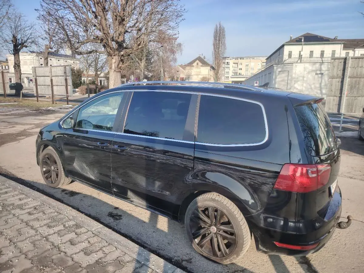 Seat Alhambra 2013 photo 2
