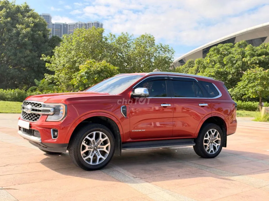 Ford Everest 2022 photo 3