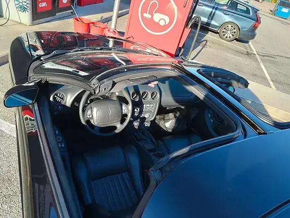 Pontiac Trans Am 1996 photo 3