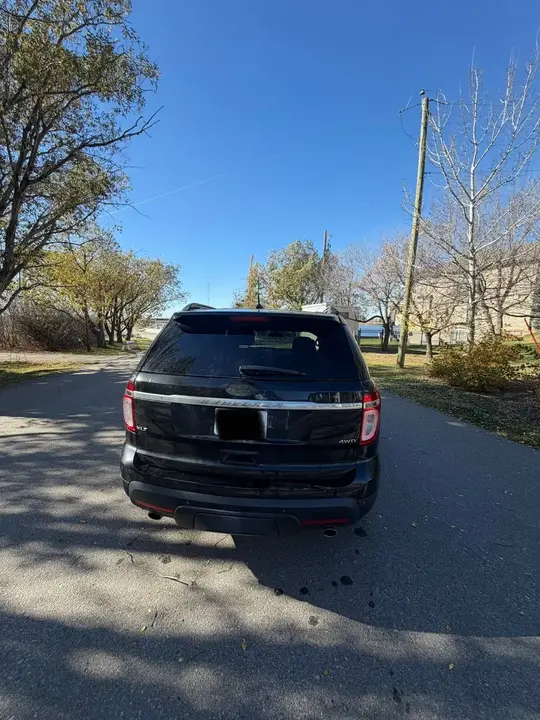 Ford Explorer 2011 photo 5