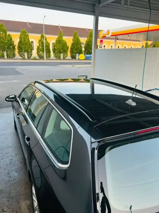 Volkswagen Passat 2020 photo 2