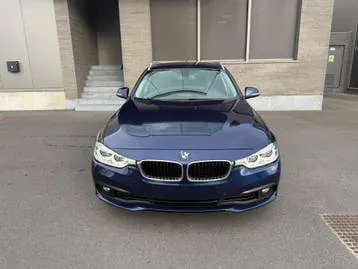 BMW 318I