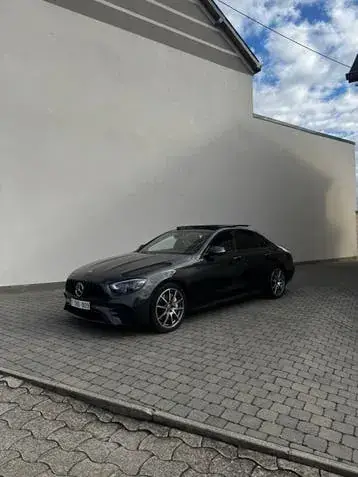 Mercedes-Benz E300De