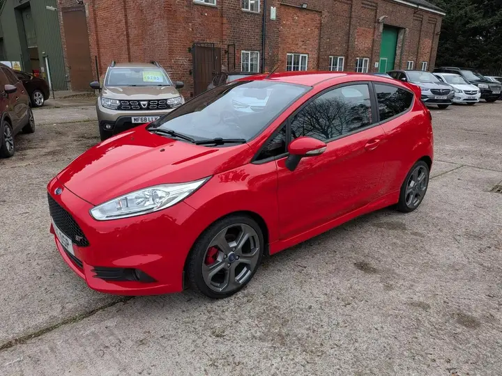 Ford Fiesta 2016 photo 3